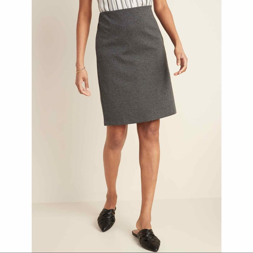 NWOT Old Navy Skirt